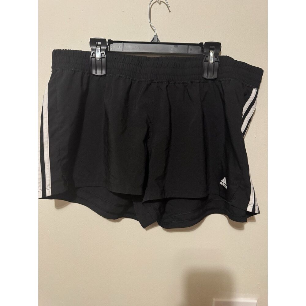 Adidas Women’s Shorts Size 2XL